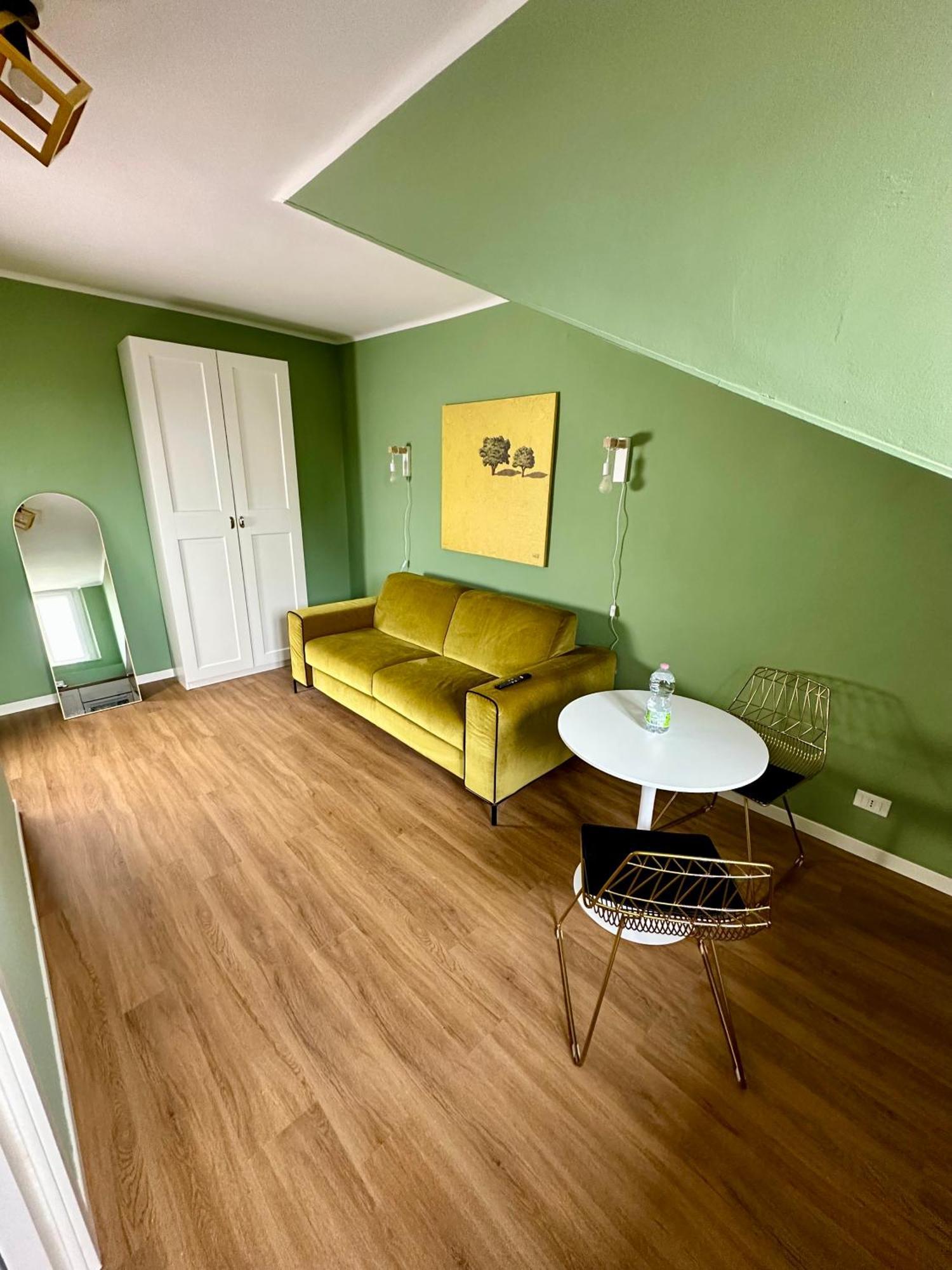Casa Martino - Porta Susa F.s.